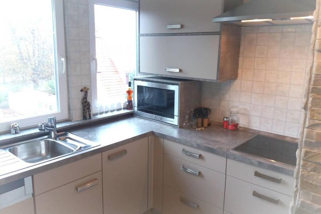 Neue, Helle Wohnung In Ludwigsburg, Nah Am Schloss Bagian luar foto